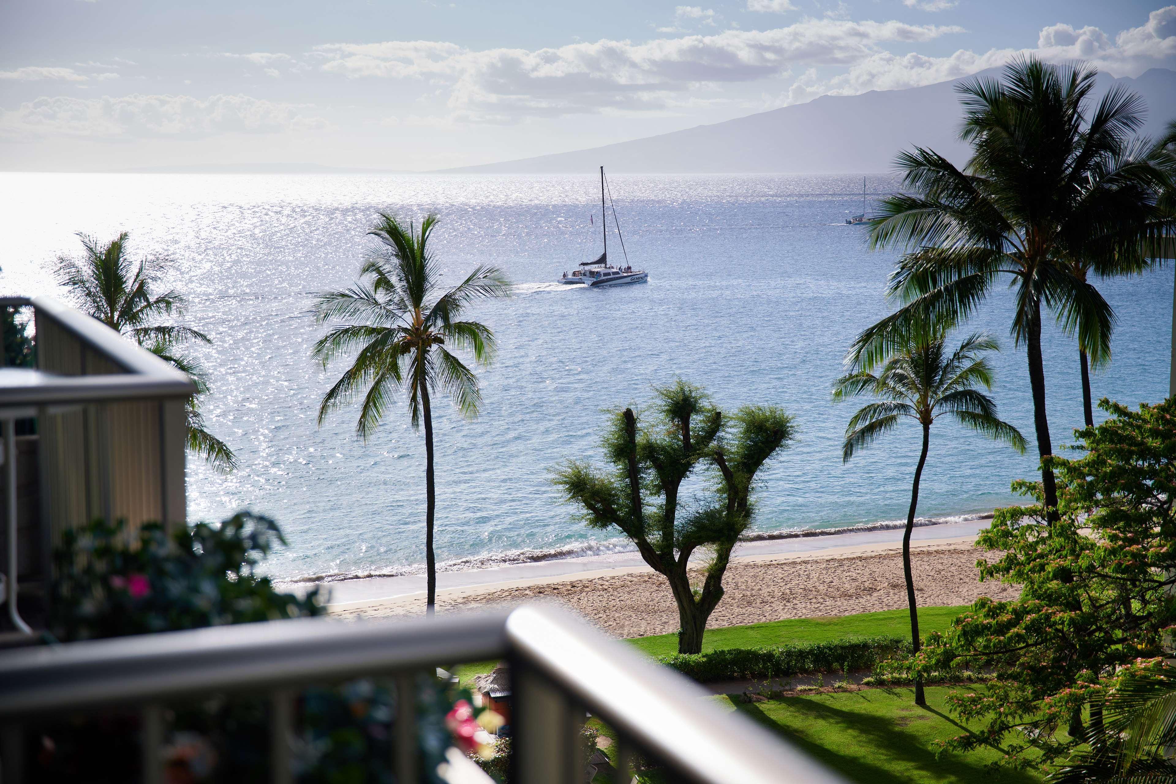 Aston At The Whaler On Kaanapali Beach Lahaina Exterior photo